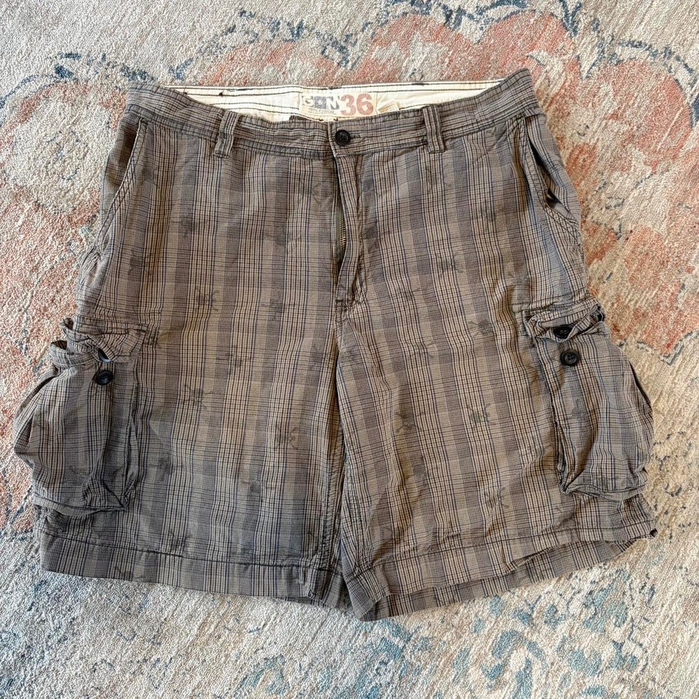 G-Unit Mens Y2K Plaid Cargo Shorts Size 36 Brown Grey Skull Print Baggy Skater
